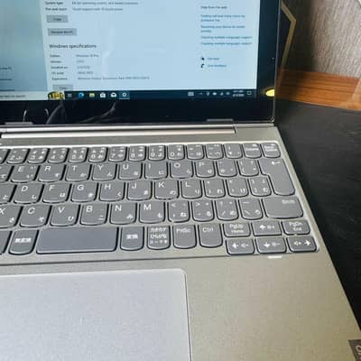 Lenovo D330 detachable Touch Tab 4 GB 64 GB memory's window