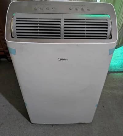 Portable media ac