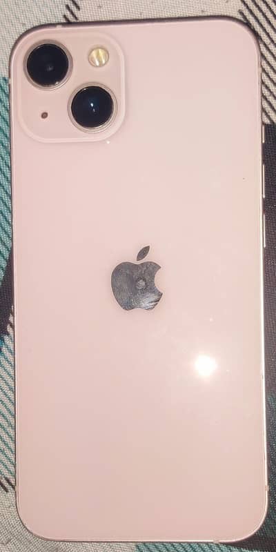 Apple iPhone 13