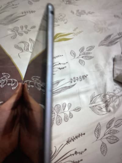 Apple Ipad 9th generation with full gaming setup 10/10 condition
