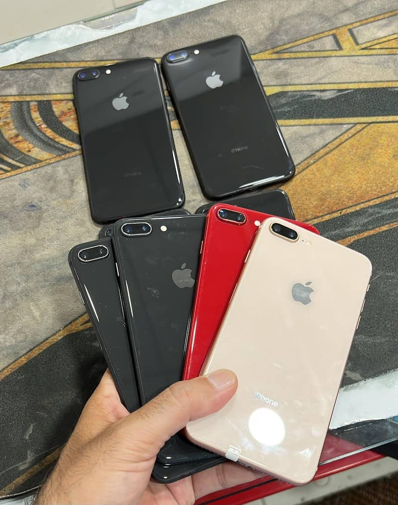 Apple iPhone 8 Plus 0