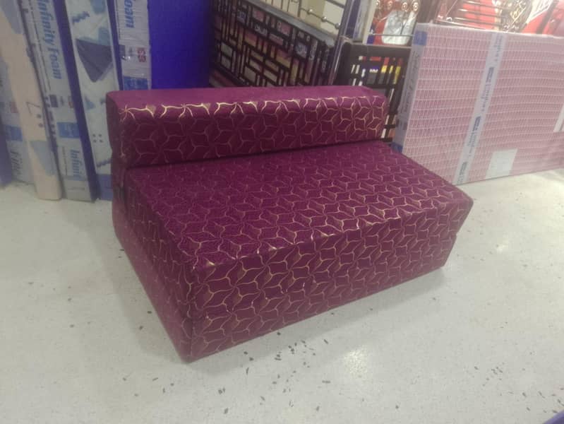 Sofa come bed 0