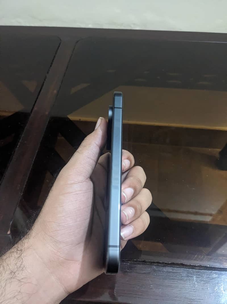 Google Pixel 9 2