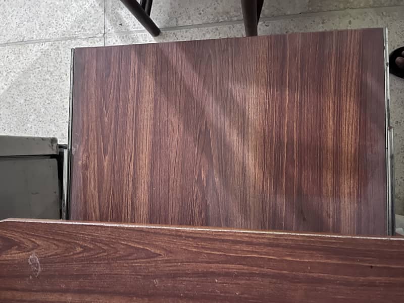Computer Table 3