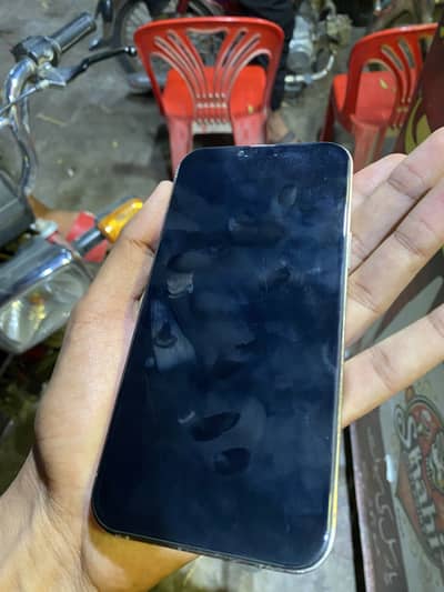 iPhone 13 Pro Max factory unlock
