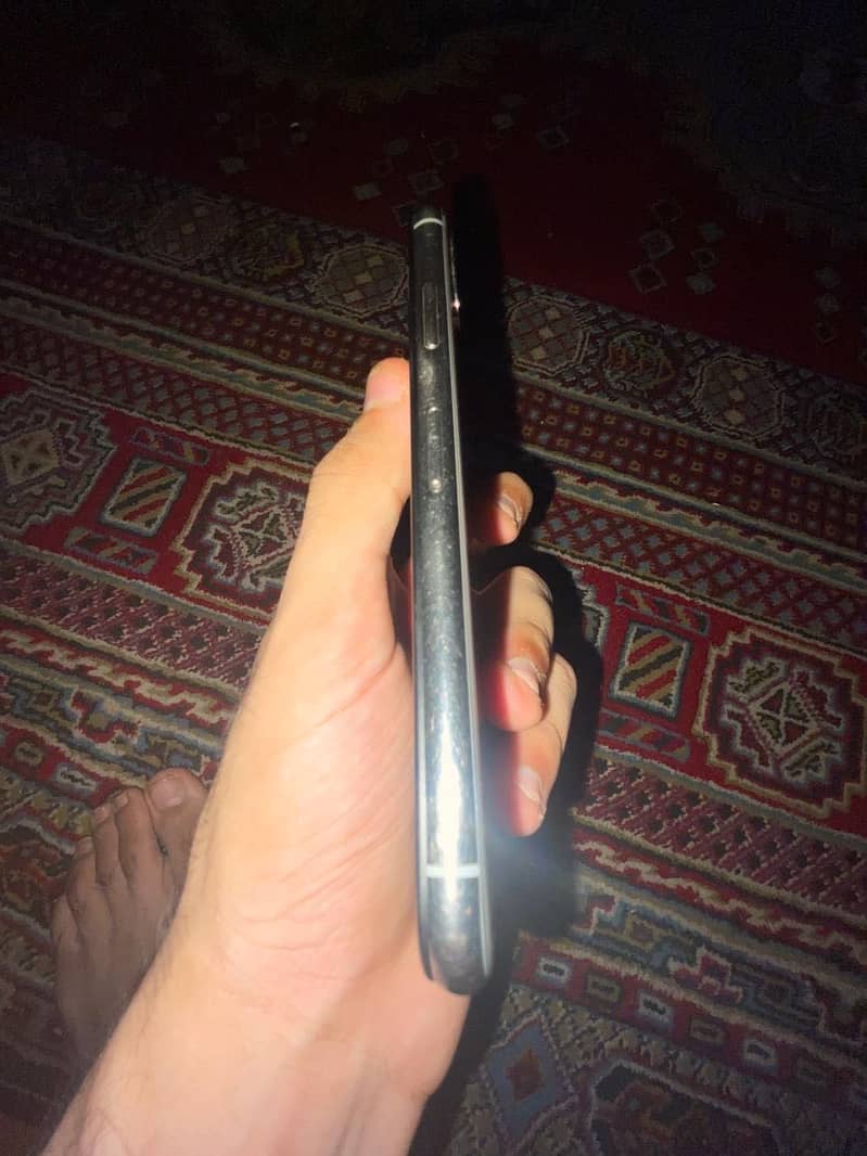 Apple iPhone X 2