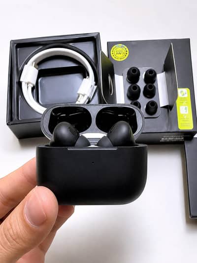 premium wireless Earbuds / deep bass / Fast charging