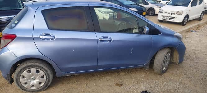 Toyota Vitz 2012 /16 other shower