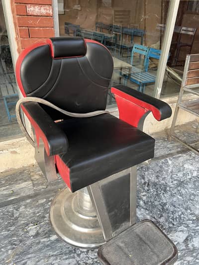 Three barbar chairs + 1 hair washing unit