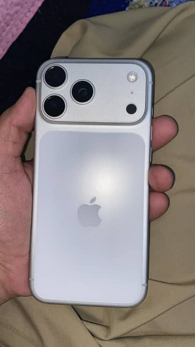 Apple iPhone 17 Pro Max