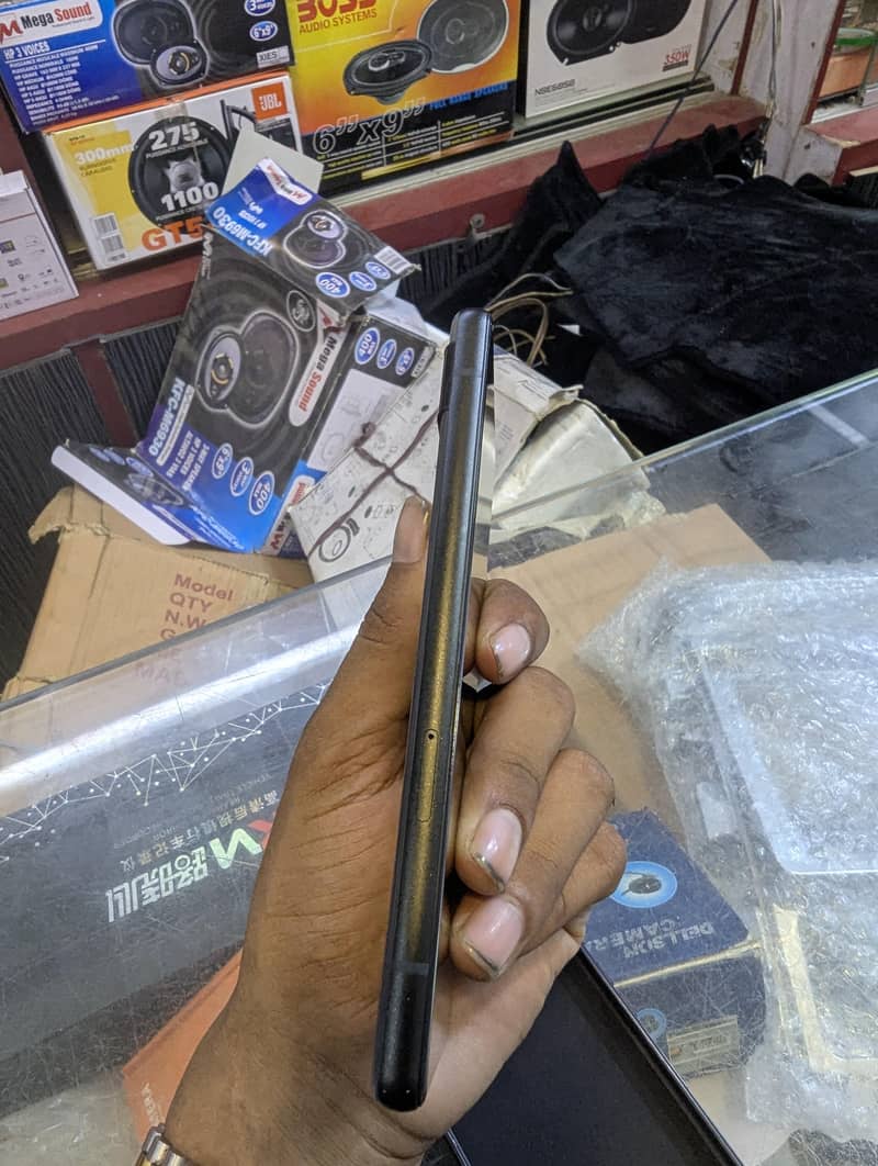 Google Pixel 6a 4