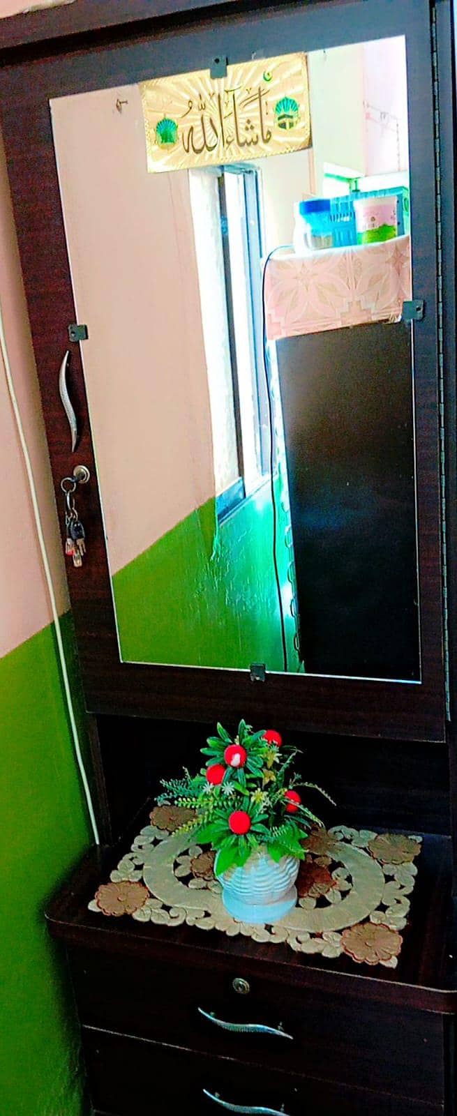 dressing table 0