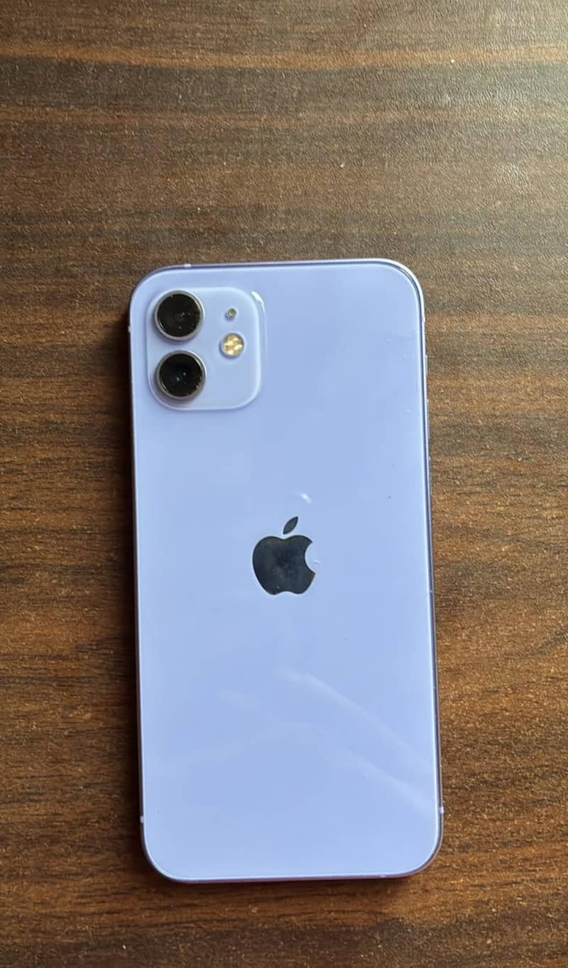 iPhone 12 0