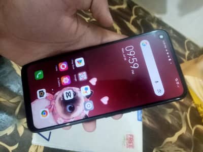 Tecno Camon 17