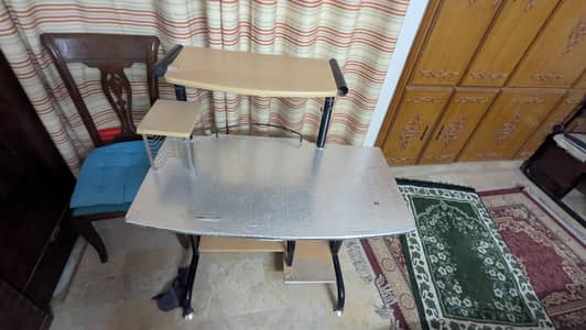Pure Wood Study table