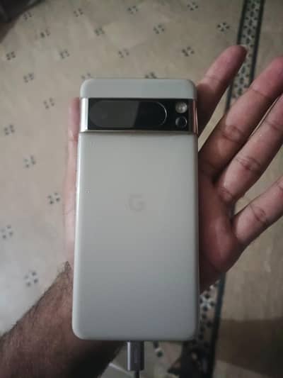 Google Pixel 8 Pro