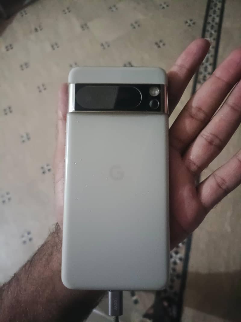 Google Pixel 8 Pro 0