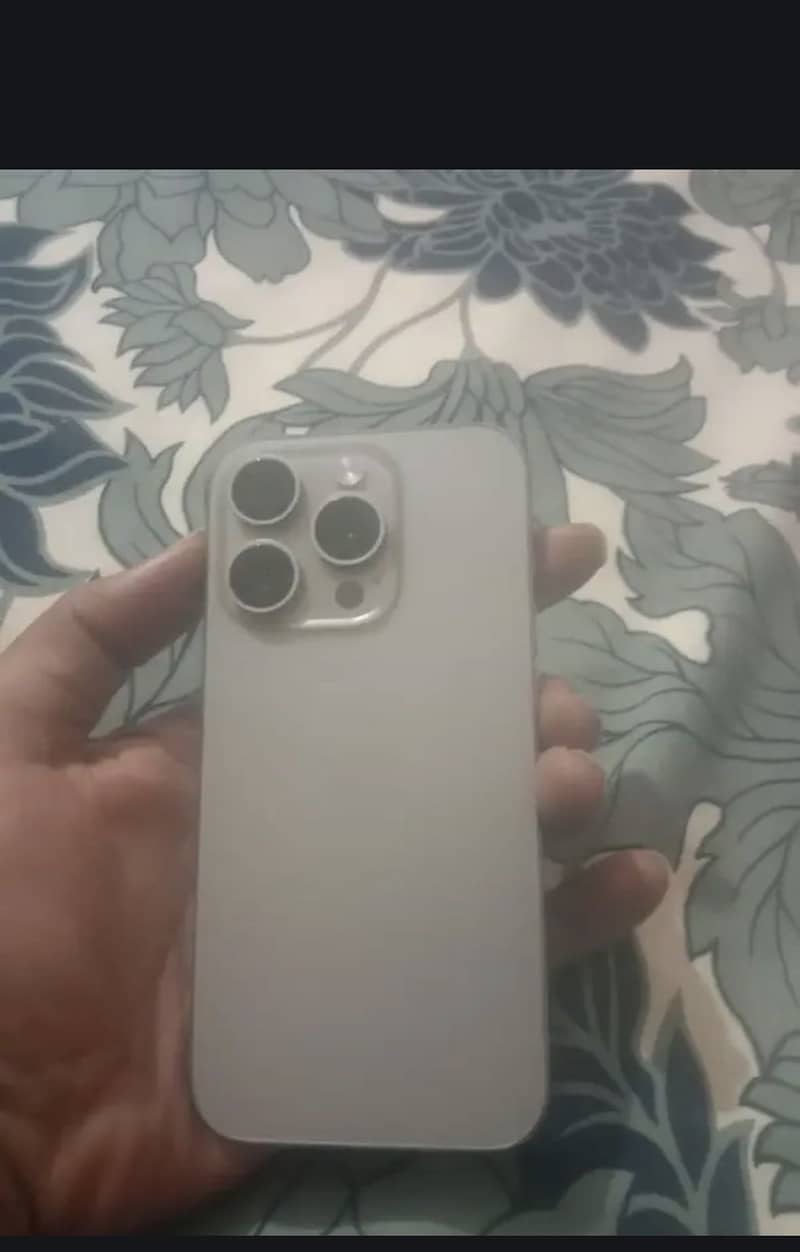 Iphone 15 pro 1
