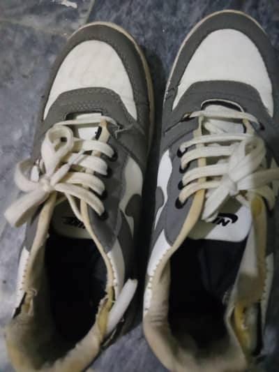 White gray sneakers