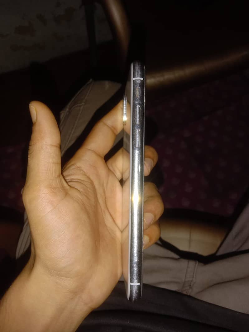 Apple iPhone X 2