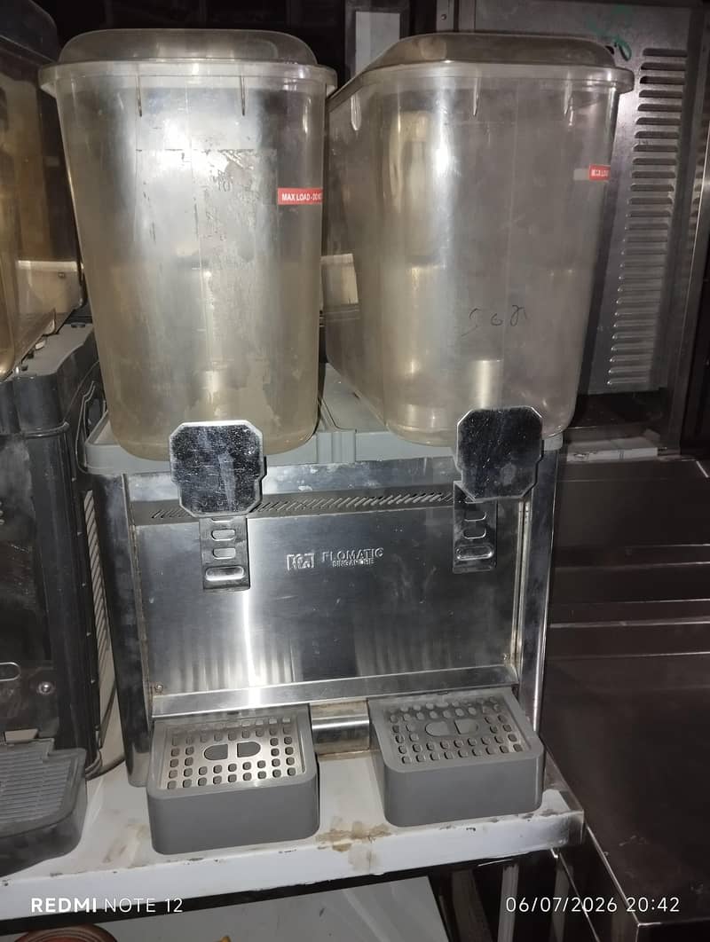 juice dispenser 1