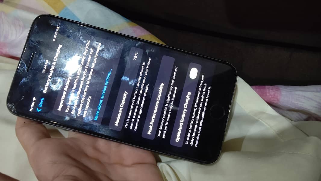 Apple iPhone 8 Plus 4