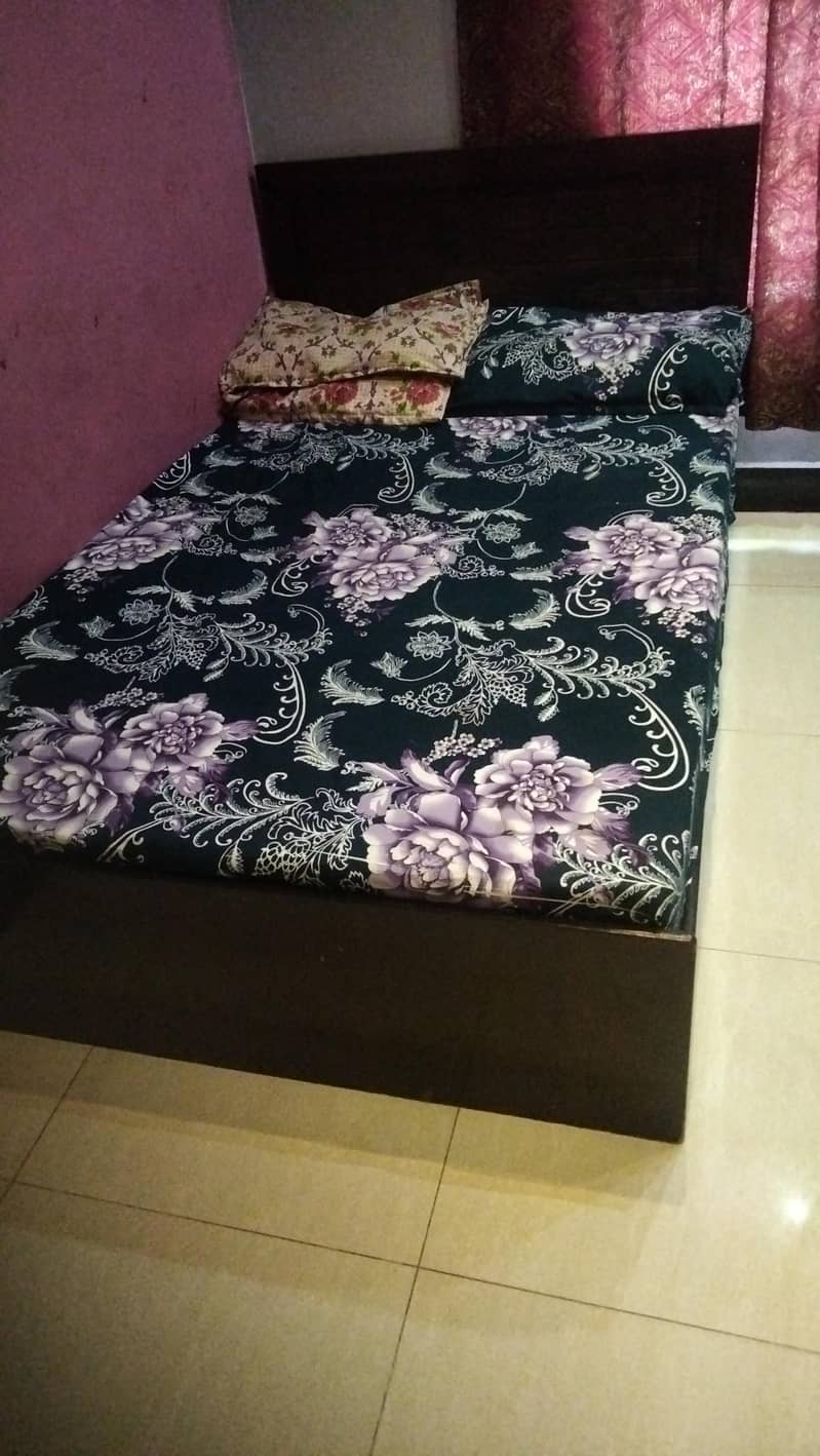single bed 0