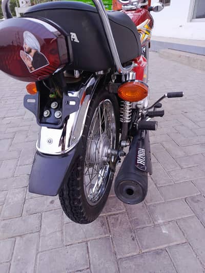 A bike all jeniun full pack wranty condition 10by10