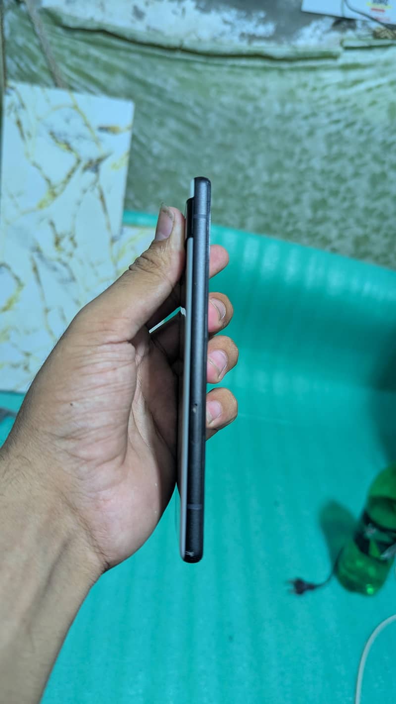 Google Pixel 6a 4