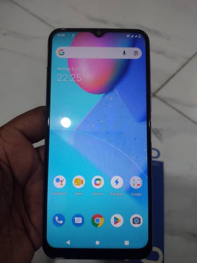 Vivo Y20 very good condition 10/8 family used