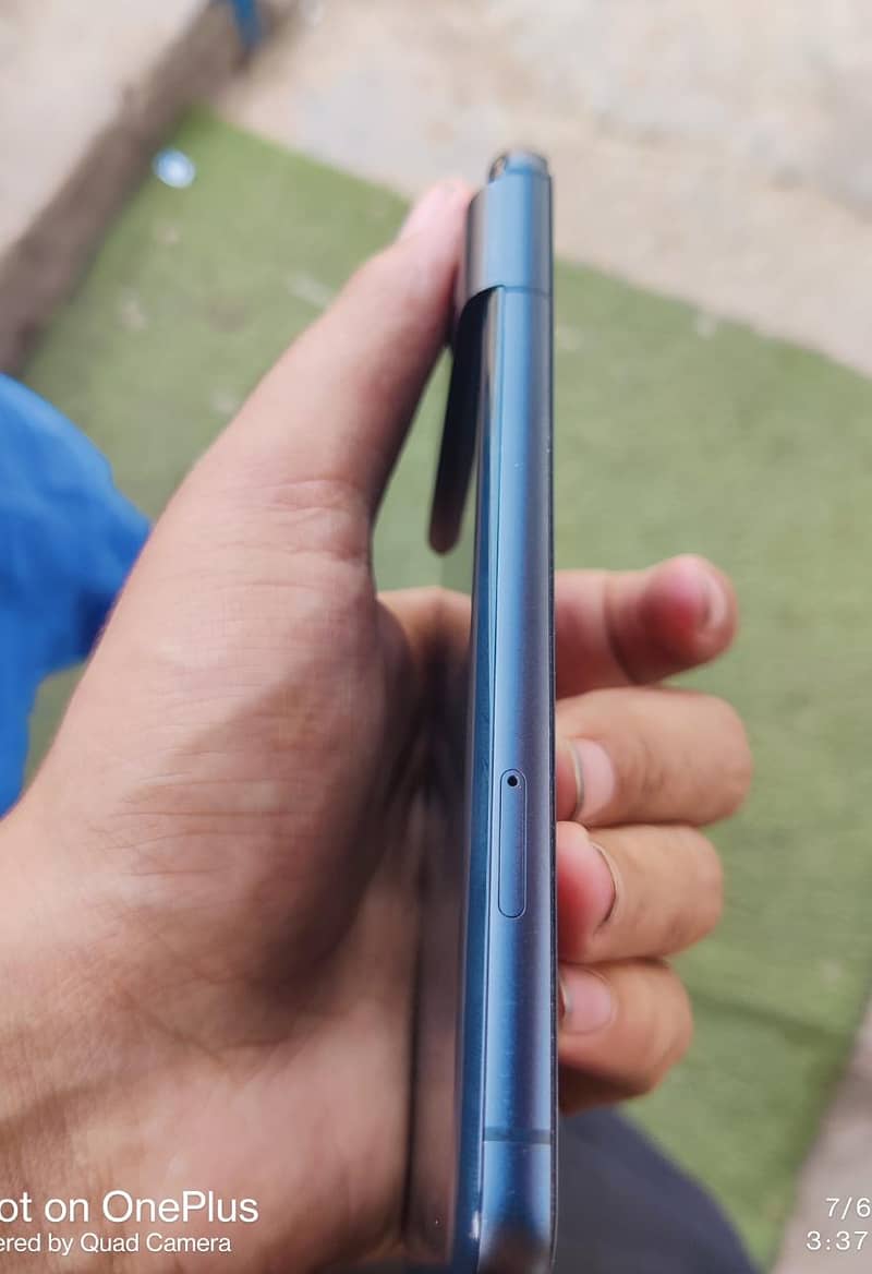 Google Pixel 8 5