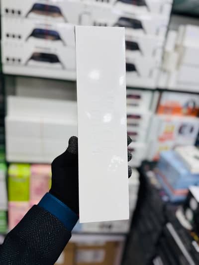 apple logo smart watch series 11