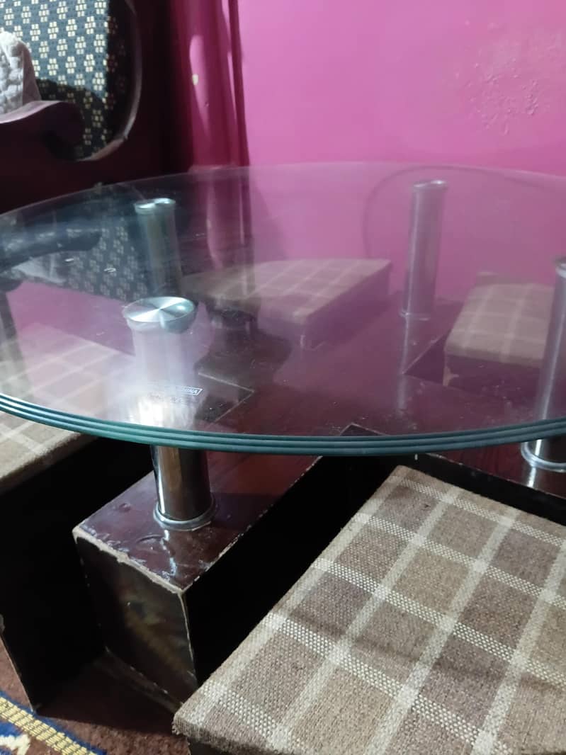 Centre table with ottomans 2