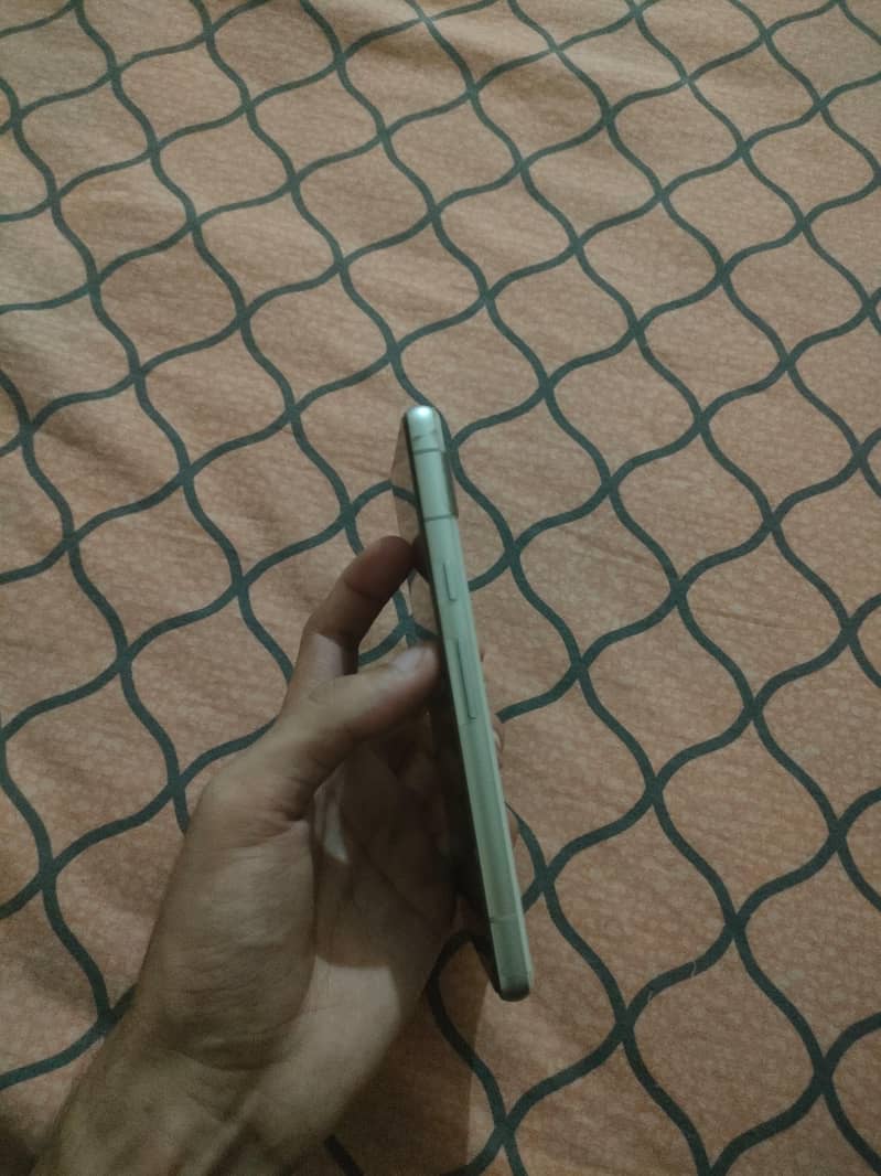 Google Pixel 7a 6