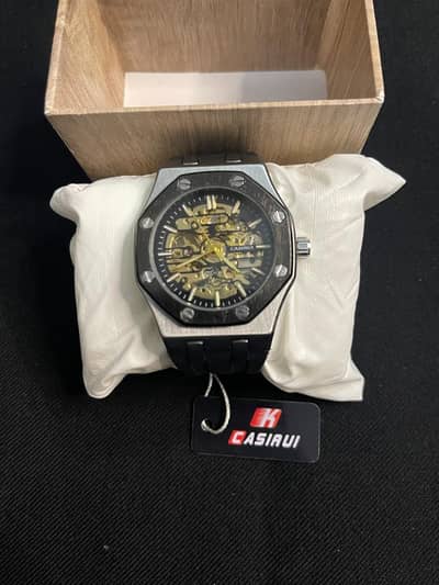 Unused watch cheaper than market prices