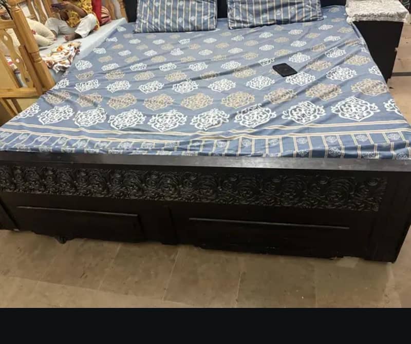 black bed set 3