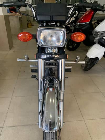 honda CG 125 black colour