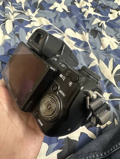 Sony Cybershot DSC-H50 Camera