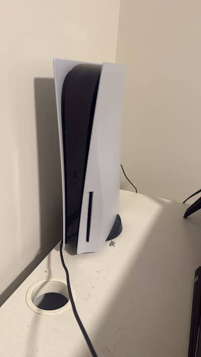 Ps5 disc edition for sale in excellent condition