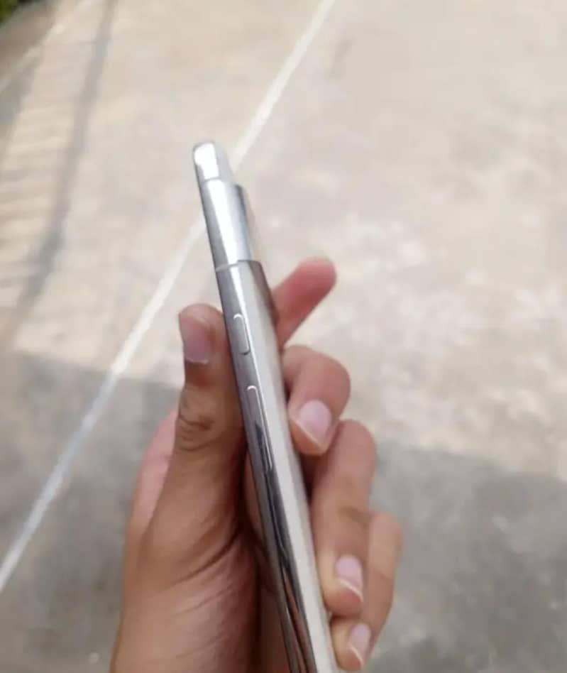 Google Pixel 8 Pro 0