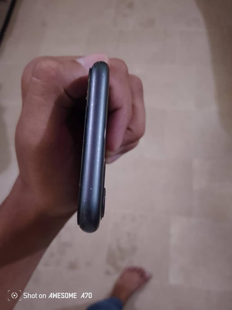 Apple iPhone 11 2