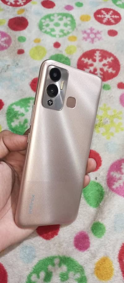 Infinix Hot 12 Play