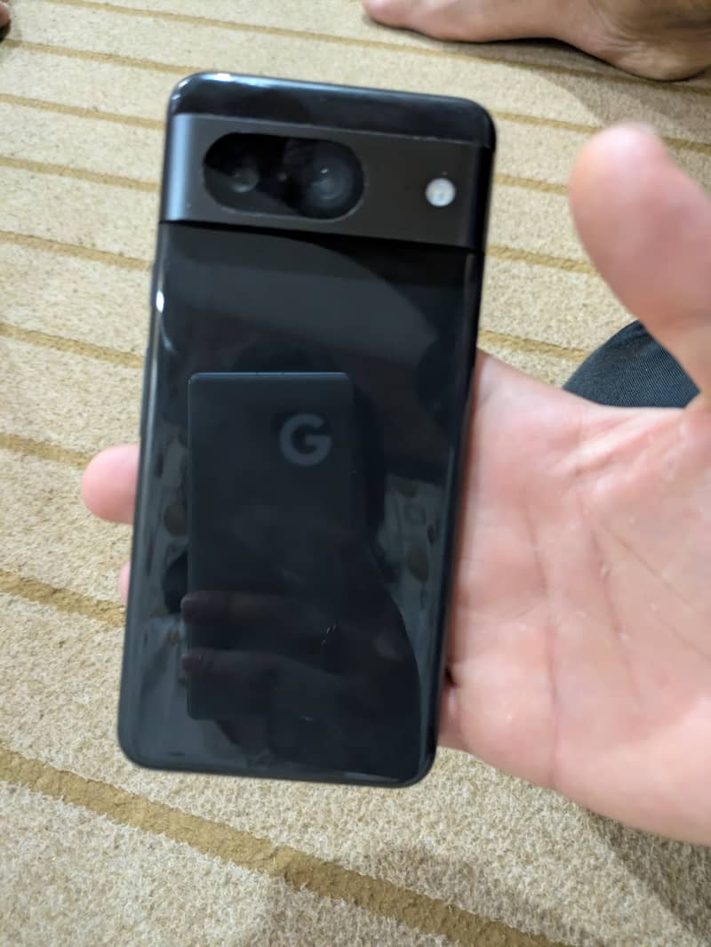 Google Pixel 8 3