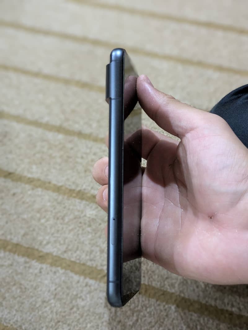 Google Pixel 8 5