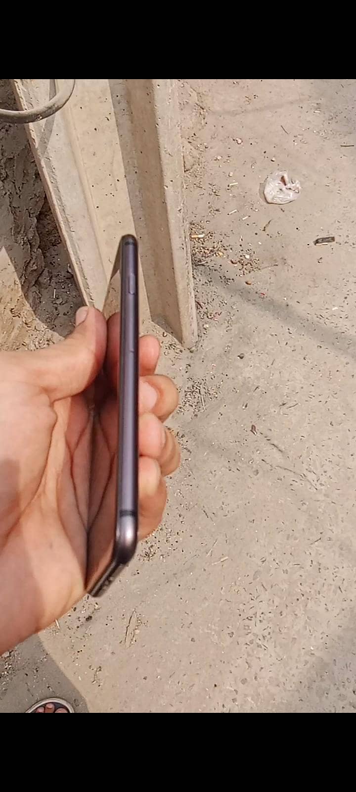 Apple iPhone 8 4