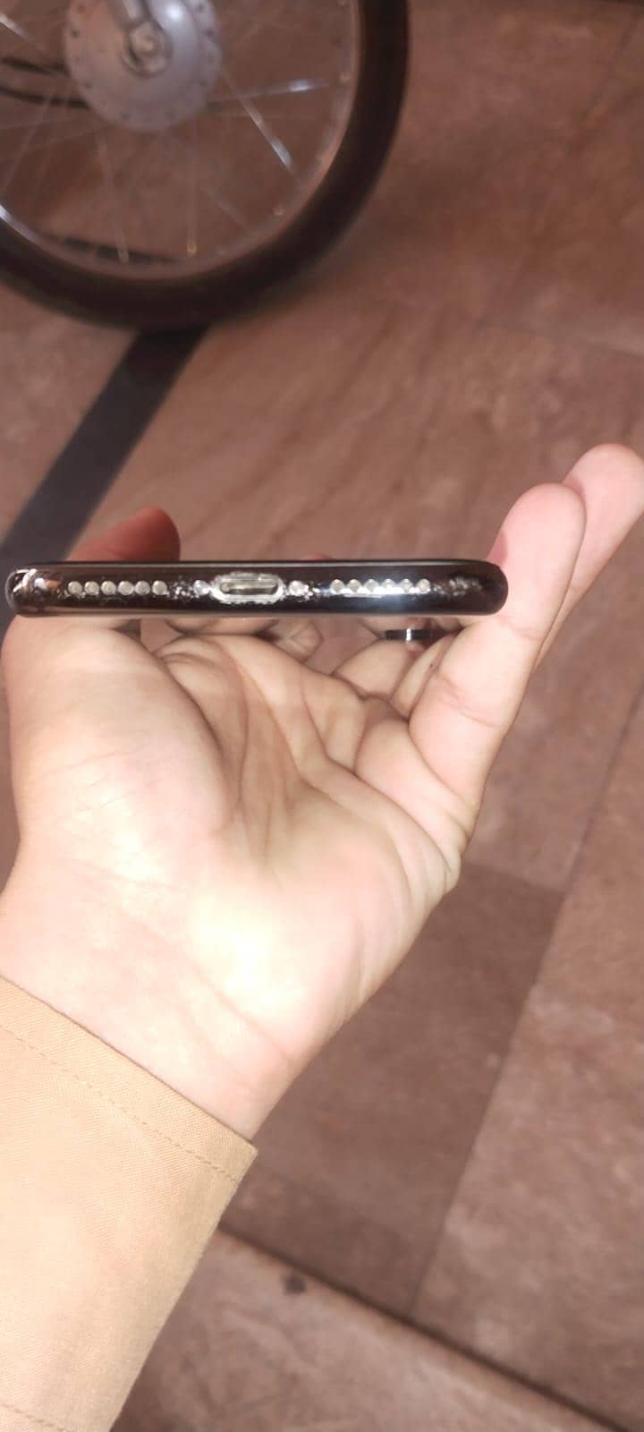 Apple iPhone X 3