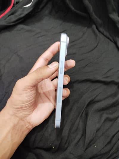 Apple iPhone 14