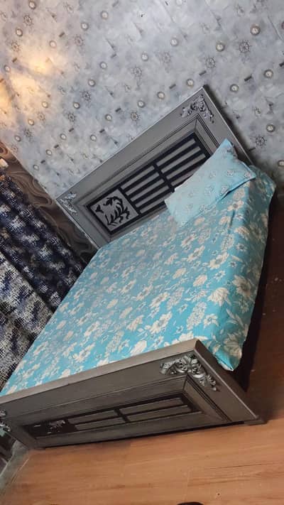 bed set and fridge for sale
