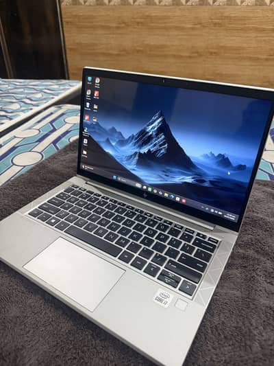 Hp elite book 830 G7 i7
