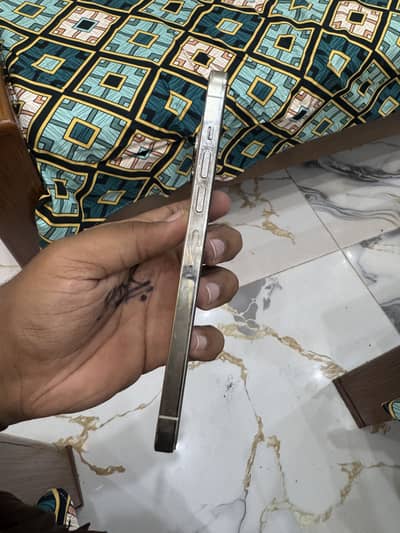 iphone 13 pro max pta aproovd 128 BH91% with box 10by10 golden colour